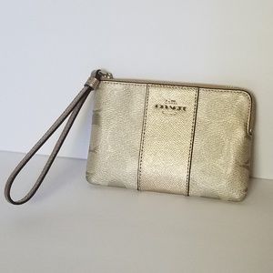Coach zip wristlet